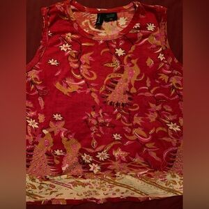 ❤️3/$20 Red tank top with peacocks